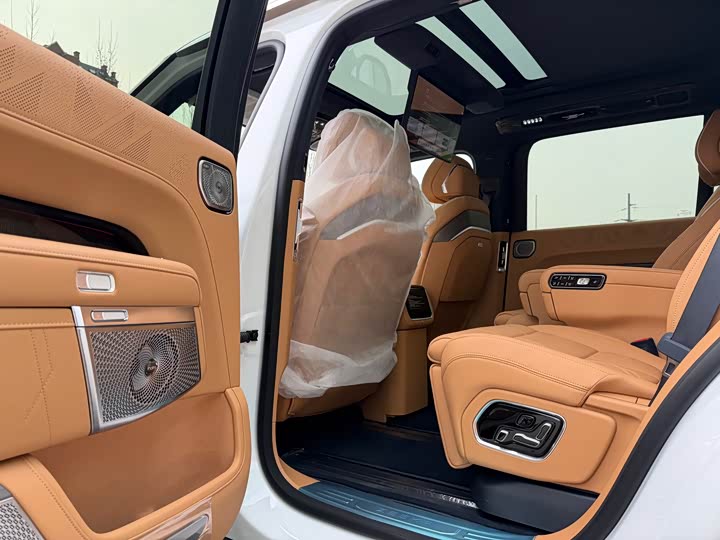 Фото 9 - Zeekr 9X