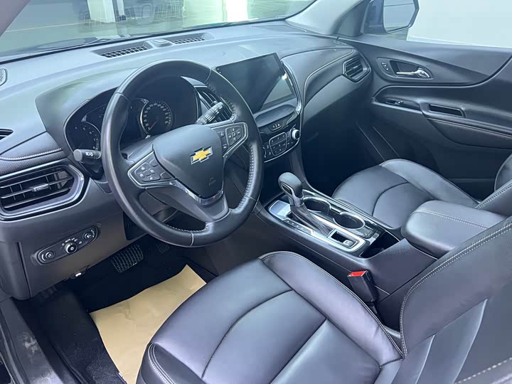 Фото 7 - Chevrolet Equinox