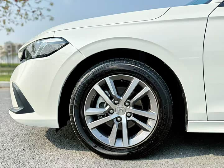 Photo 5 - Honda Civic