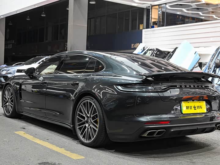 Фото 4 - Porsche Panamera Hybrid