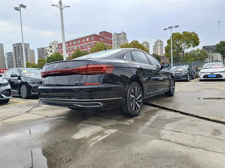 Фото 6 - Volkswagen Passat