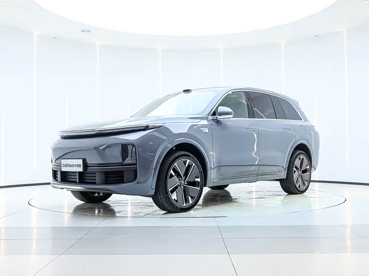 Фото 1 - LiXiang L8