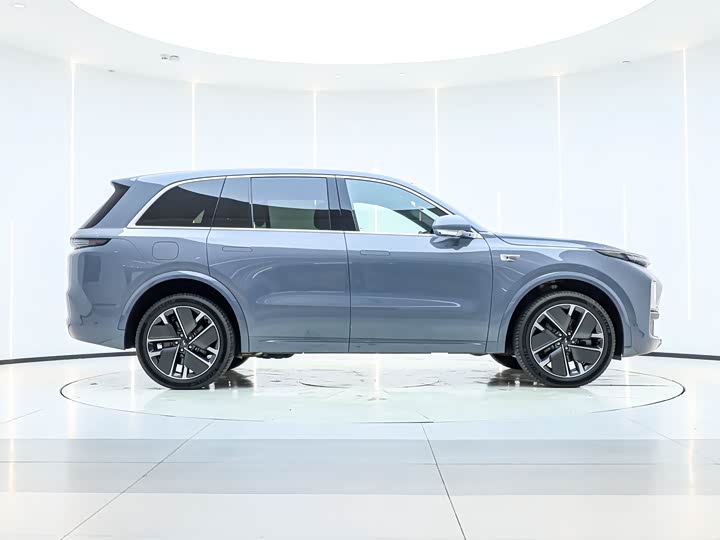 Фото 4 - LiXiang L8