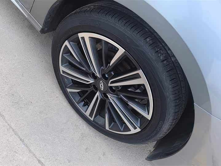 Фото 6 - Chery Arrizo 8