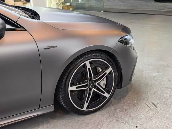 Фото 3 - Mercedes-Benz CLA-Class AMG