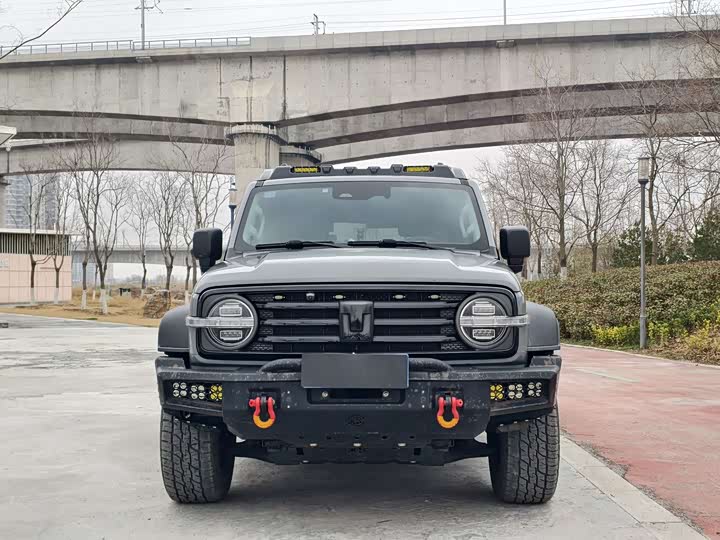 Фото 2 - Tank 300