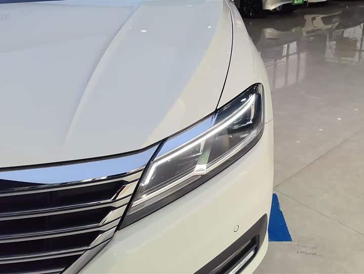 Фото 5 - Volkswagen Lavida