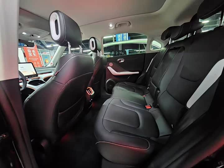 Фото 6 - Smart #1