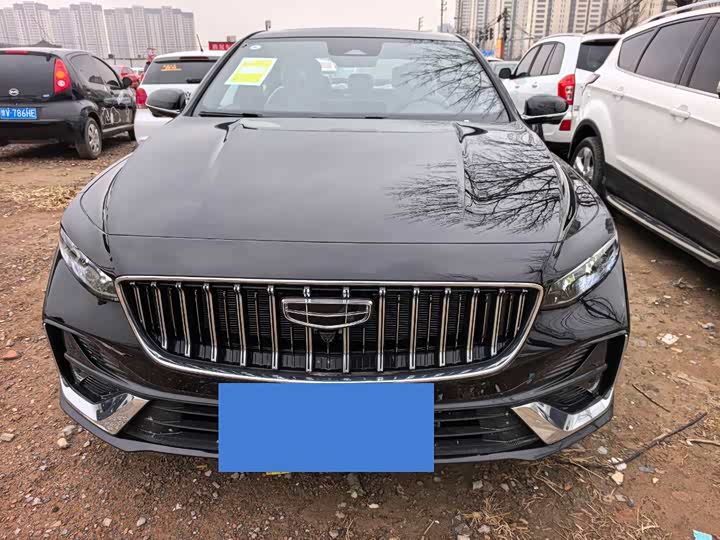 Фото 2 - Geely Preface