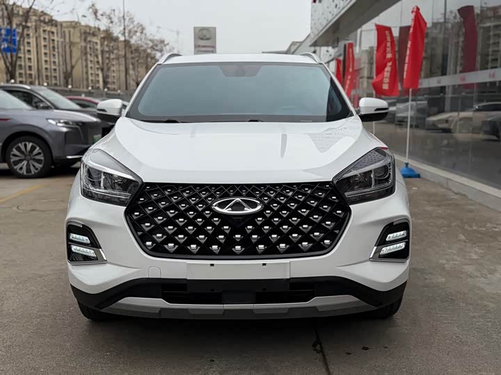 Фото 2 - Chery Tiggo 5x