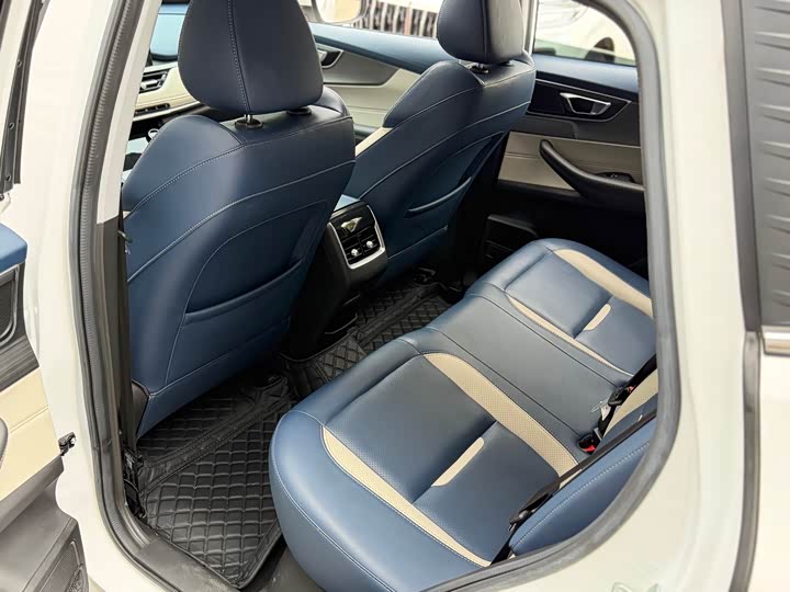 Фото 8 - Chery Tiggo 5x