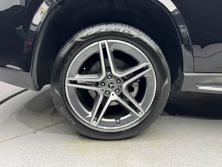 Фото 9 - Mercedes-Benz GLS-Class