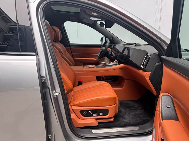 Фото 8 - Aito M8