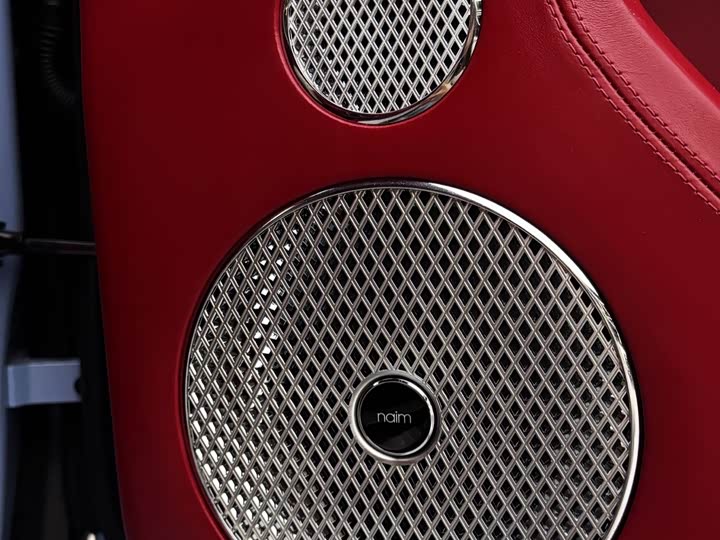 Фото 7 - Bentley Continental GT