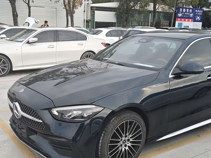 Фото 1 - Mercedes-Benz C-Class