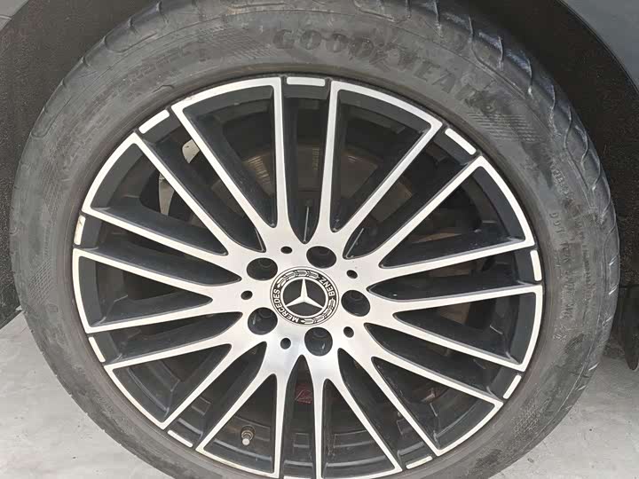 Фото 7 - Mercedes-Benz C-Class