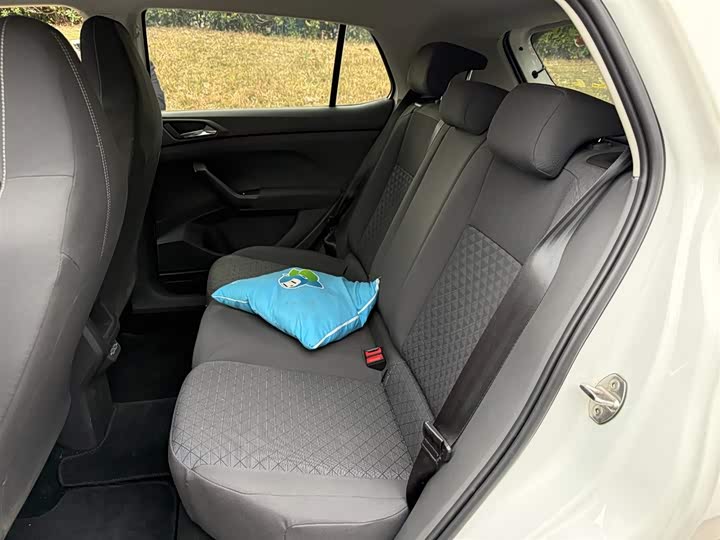 Фото 9 - Volkswagen T-Cross