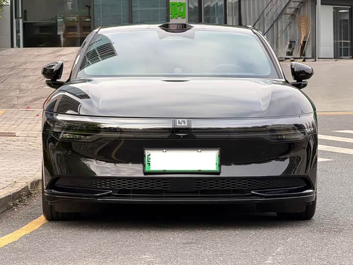 Фото 7 - Zeekr 007