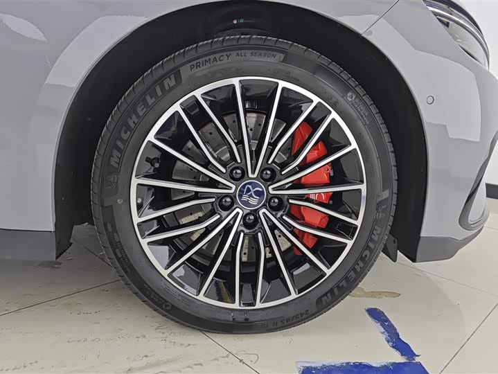 Фото 6 - BYD Han