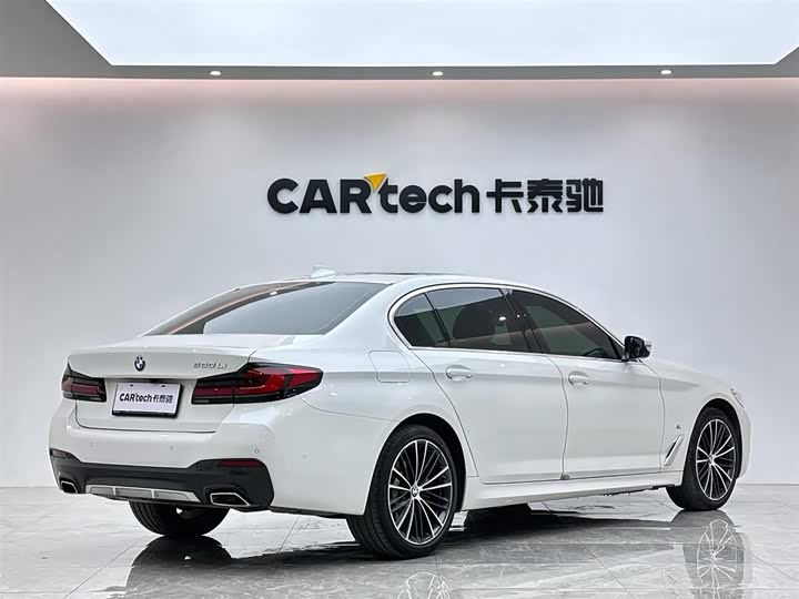 Фото 5 - BMW 5 Series