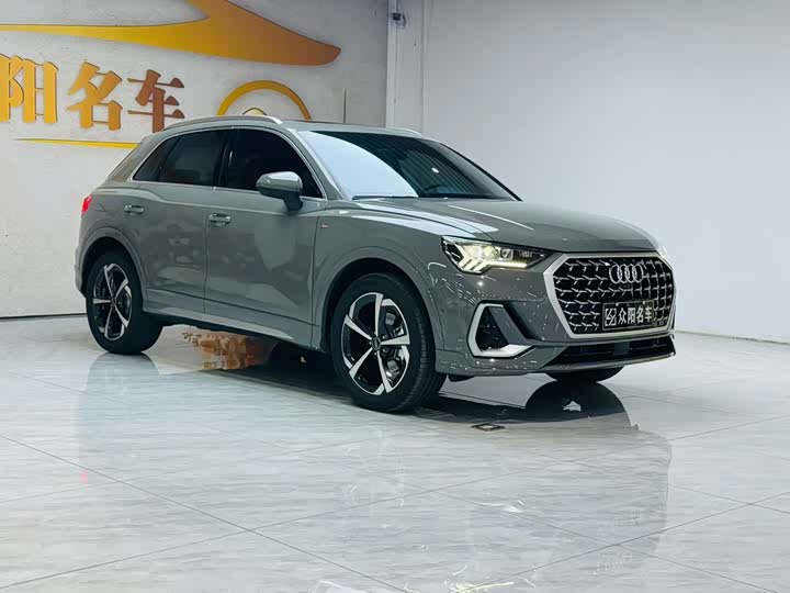 Фото 3 - Audi Q3