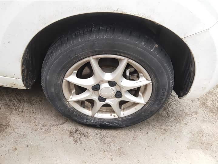 Фото 6 - Roewe Clever