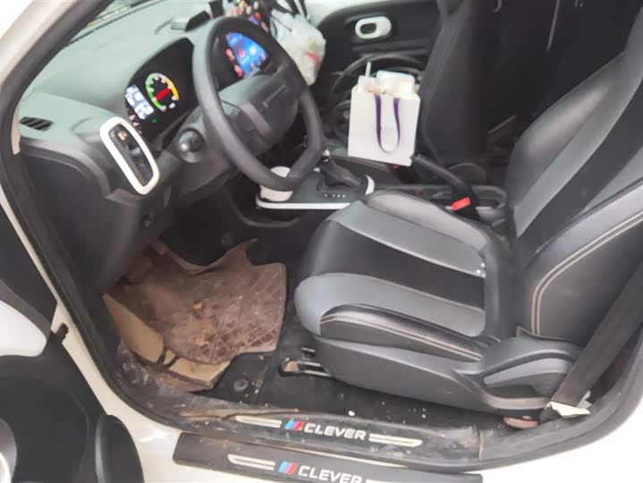 Фото 9 - Roewe Clever