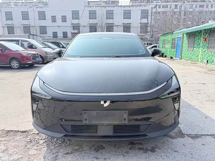 Фото 1 - Geely Jiyue 01