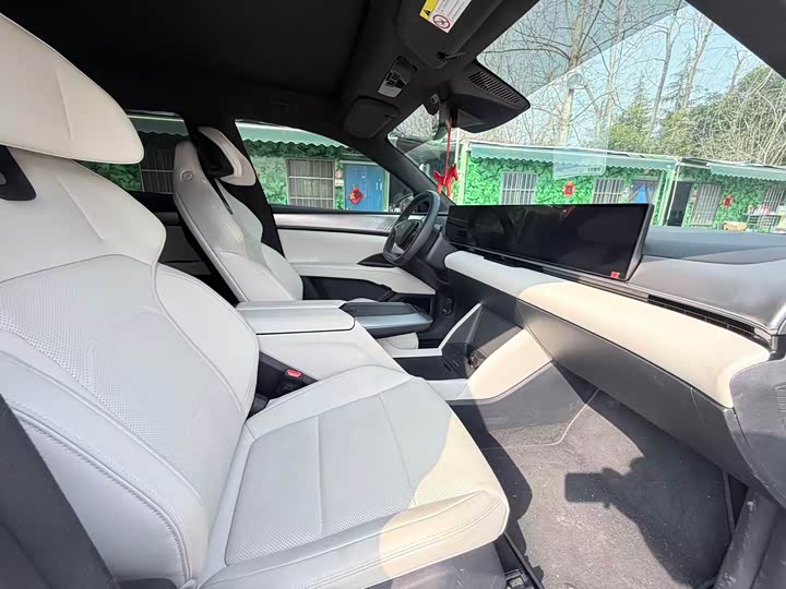 Фото 4 - Geely Jiyue 01