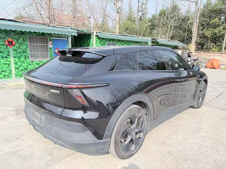 Фото 9 - Geely Jiyue 01