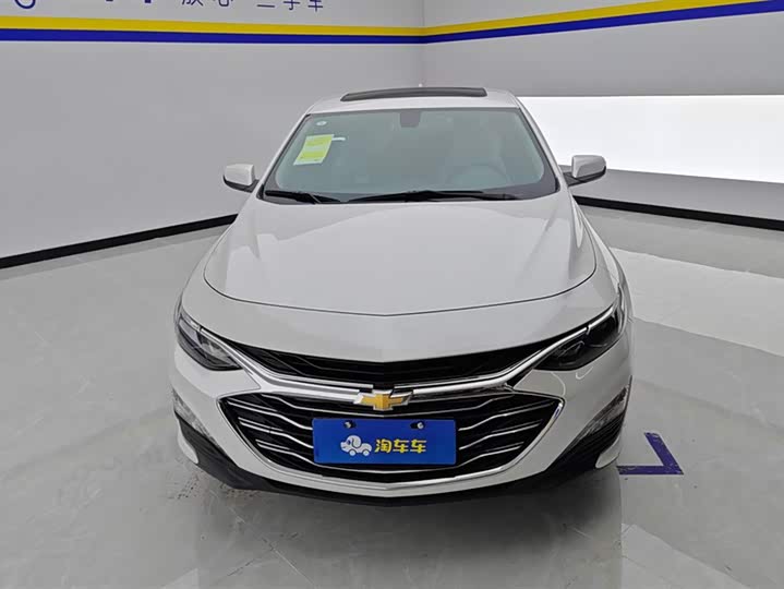 Фото 2 - Chevrolet Malibu XL