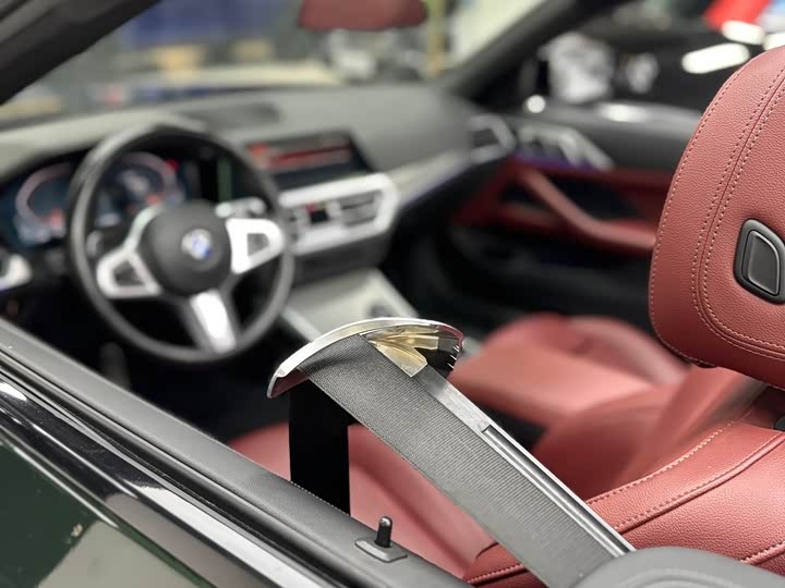 Photo 4 - BMW 4 Series