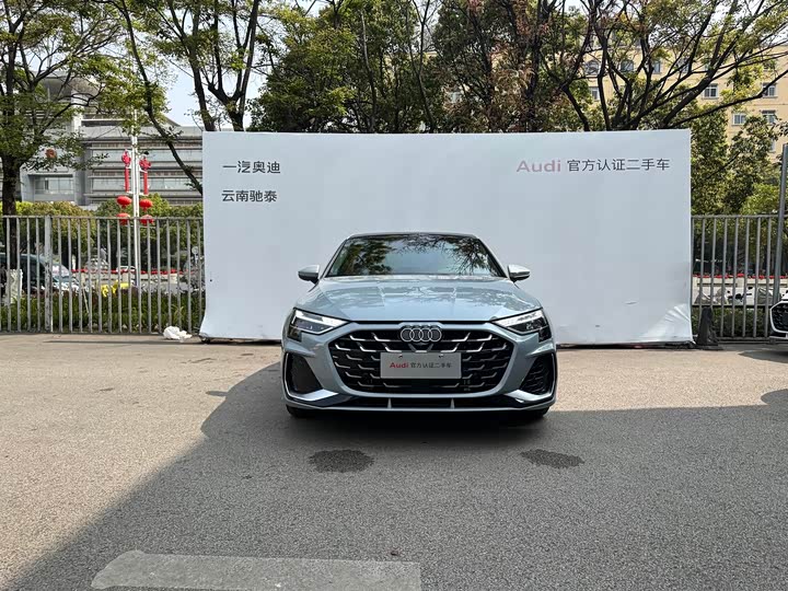 Фото 2 - Audi A3