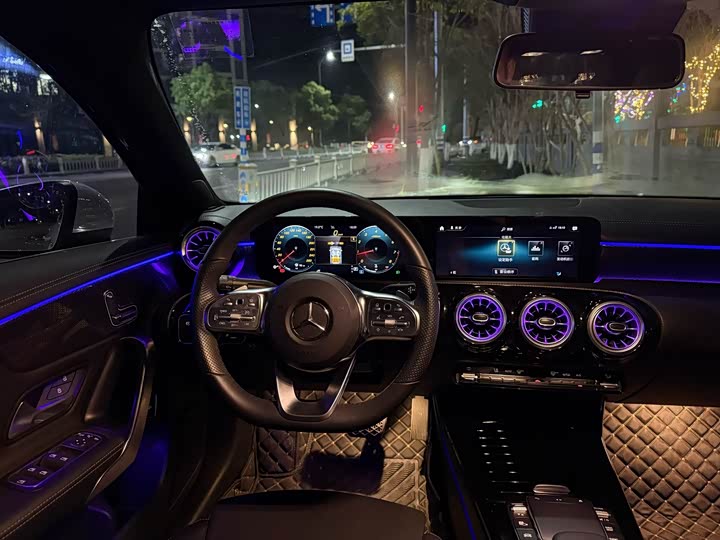 Фото 5 - Mercedes-Benz A-Class