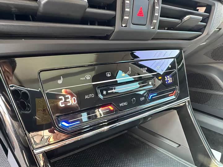 Фото 8 - Volkswagen Passat