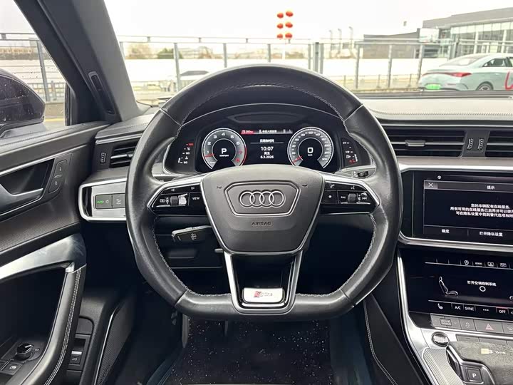 Фото 6 - Audi A6L