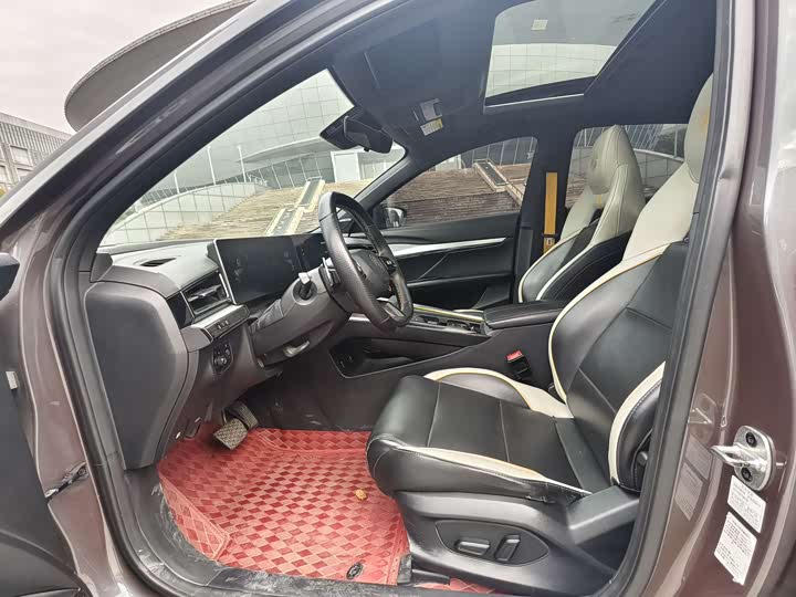 Фото 8 - MG Motor 5 Scorpio