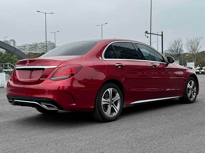 Фото 4 - Mercedes-Benz C-Class