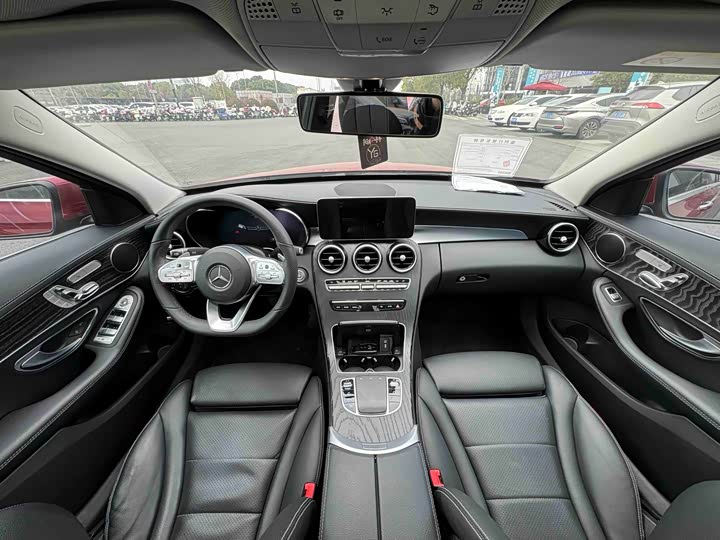 Фото 9 - Mercedes-Benz C-Class