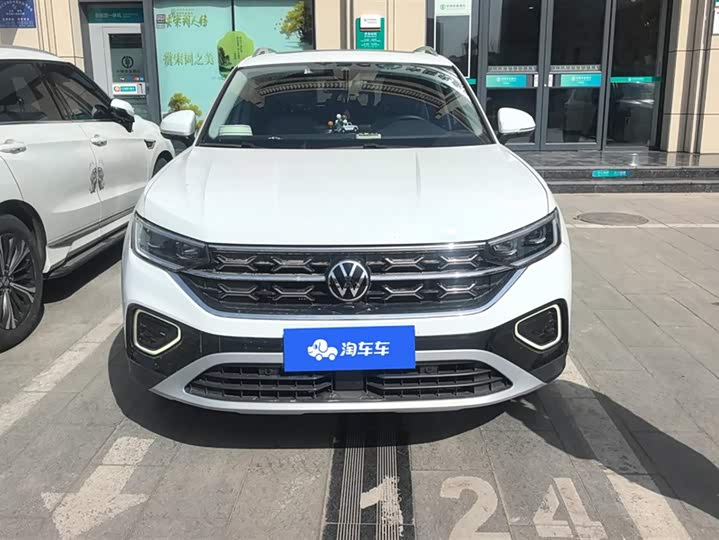 Photo 2 - Volkswagen Tayron