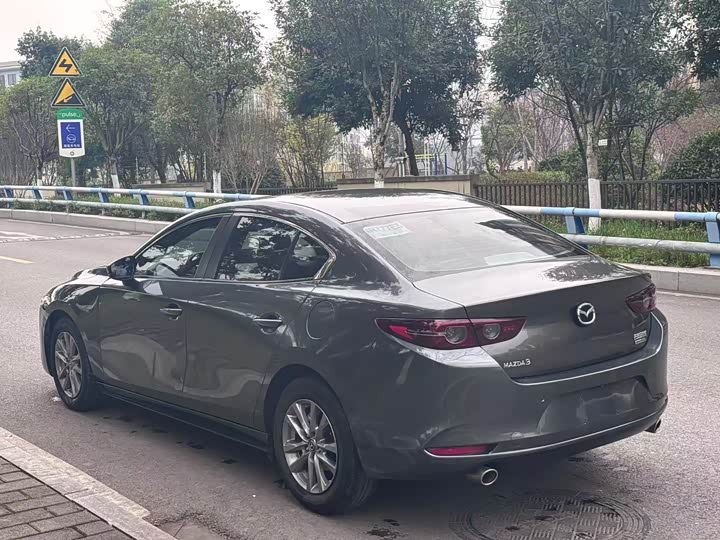 Фото 4 - Mazda 3 (Axela)