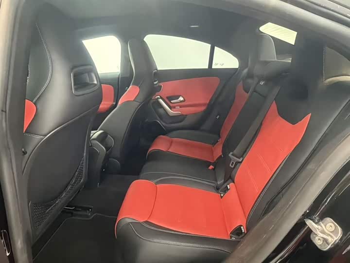 Фото 6 - Mercedes-Benz A-Class AMG