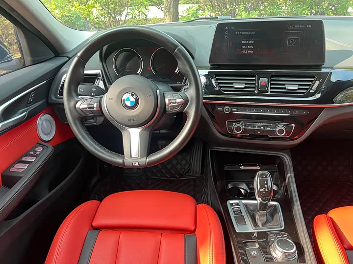 Фото 6 - BMW 1 Series