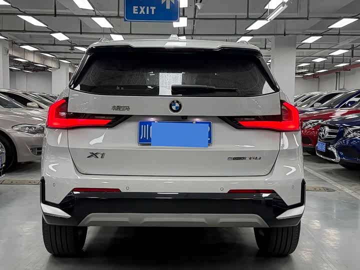 Фото 5 - BMW X1