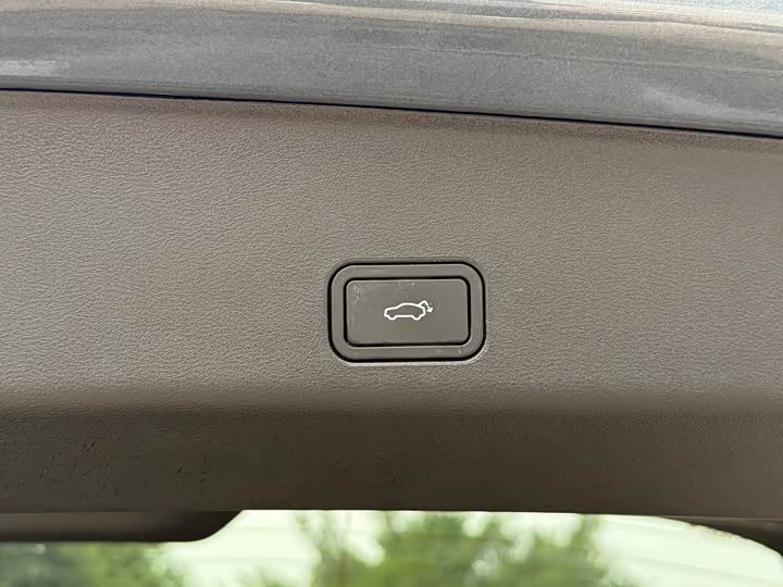 Фото 6 - Geely Monjaro Thor Hybrid