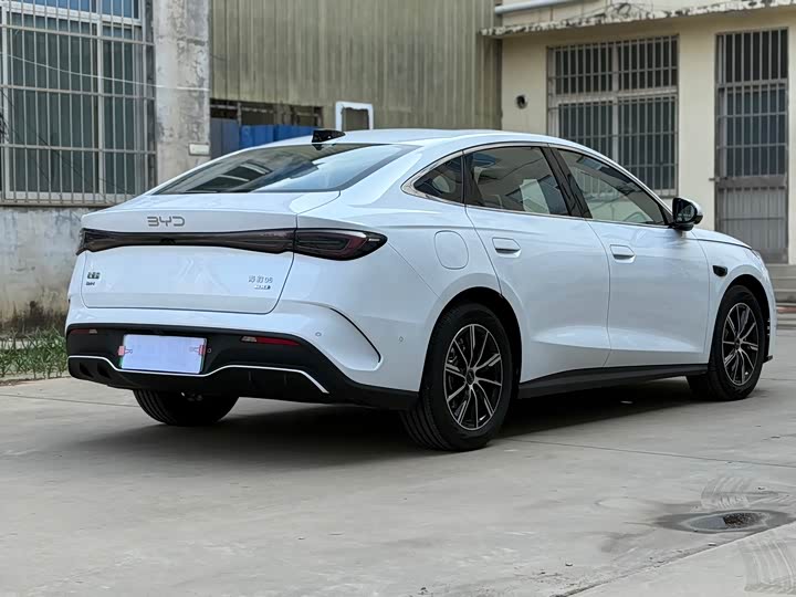 Фото 7 - BYD Seal 06 Hybrid/EV