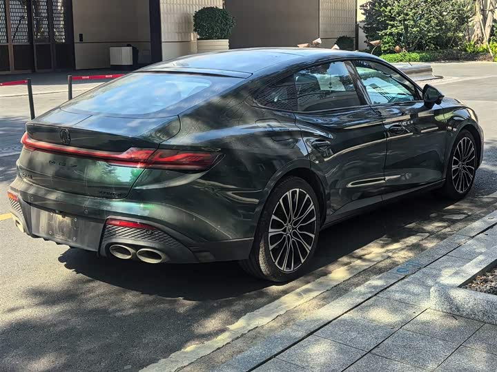 Фото 9 - MG Motor 7