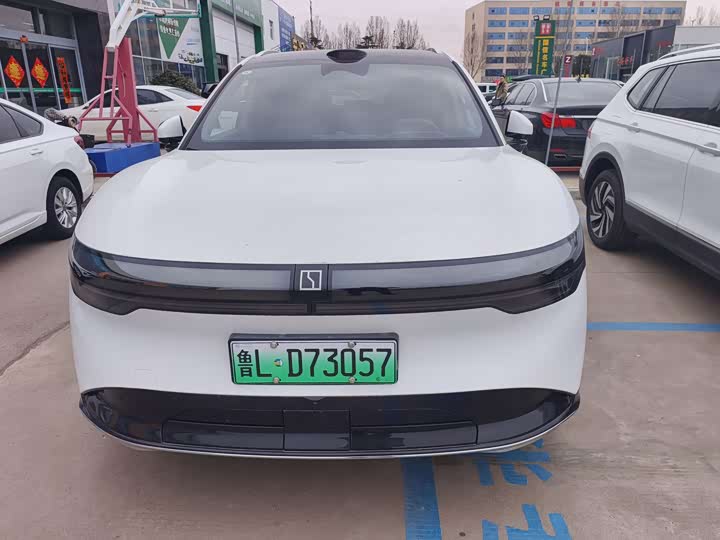 Фото 2 - Zeekr 7X