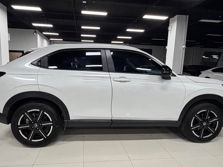 Photo 4 - Honda Vezel