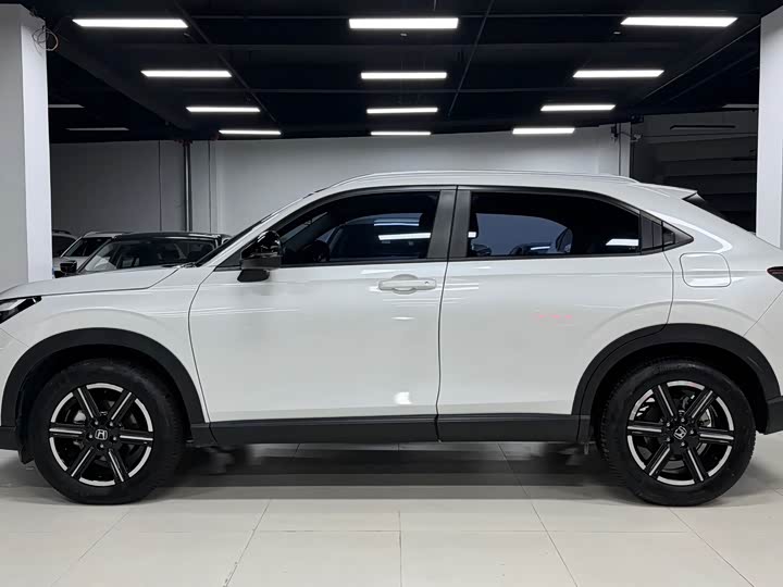 Photo 8 - Honda Vezel